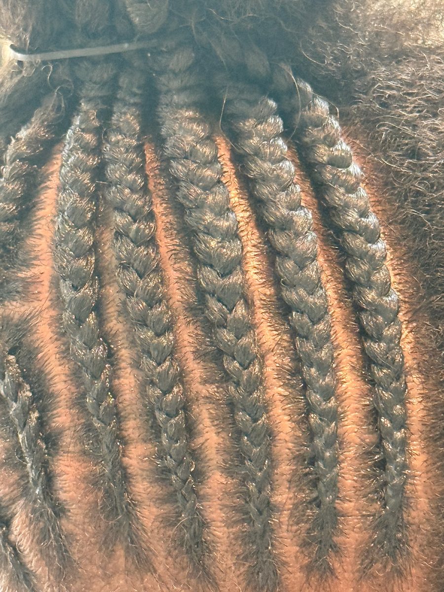 Cornrow pattern up close
